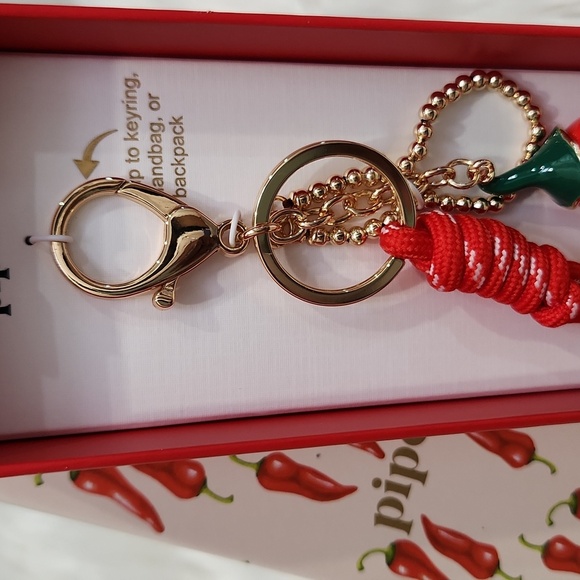 🌶 🔹️Piper K 🔹️ Red Hot Chilli PepperGold Key & Card Holder NWT ✨️🌶 - Picture 4 of 5